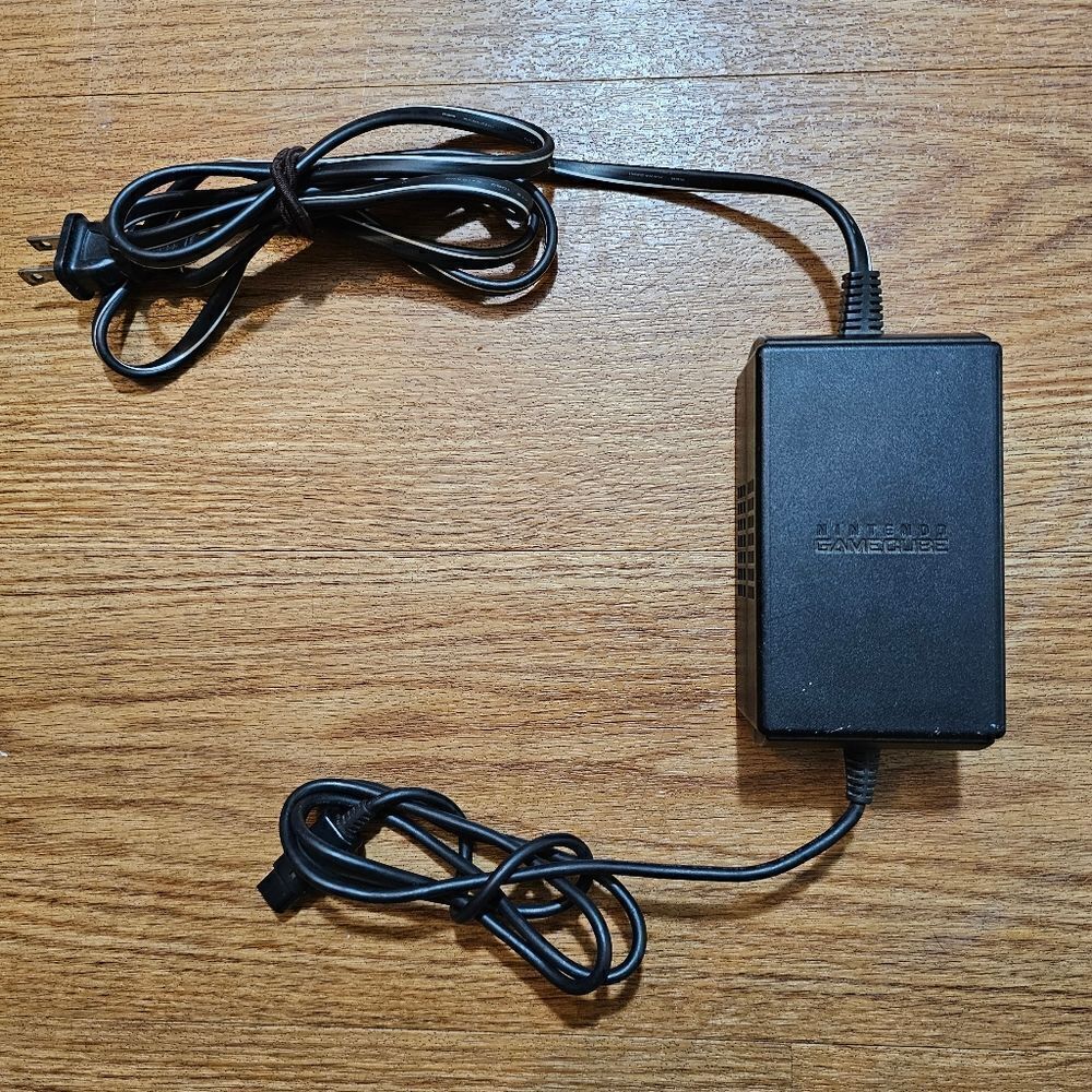 Nintendo Gamecube AC Adapter Power Supply Genuine Brand Made In Japan Excellent - Picture 11 of 11